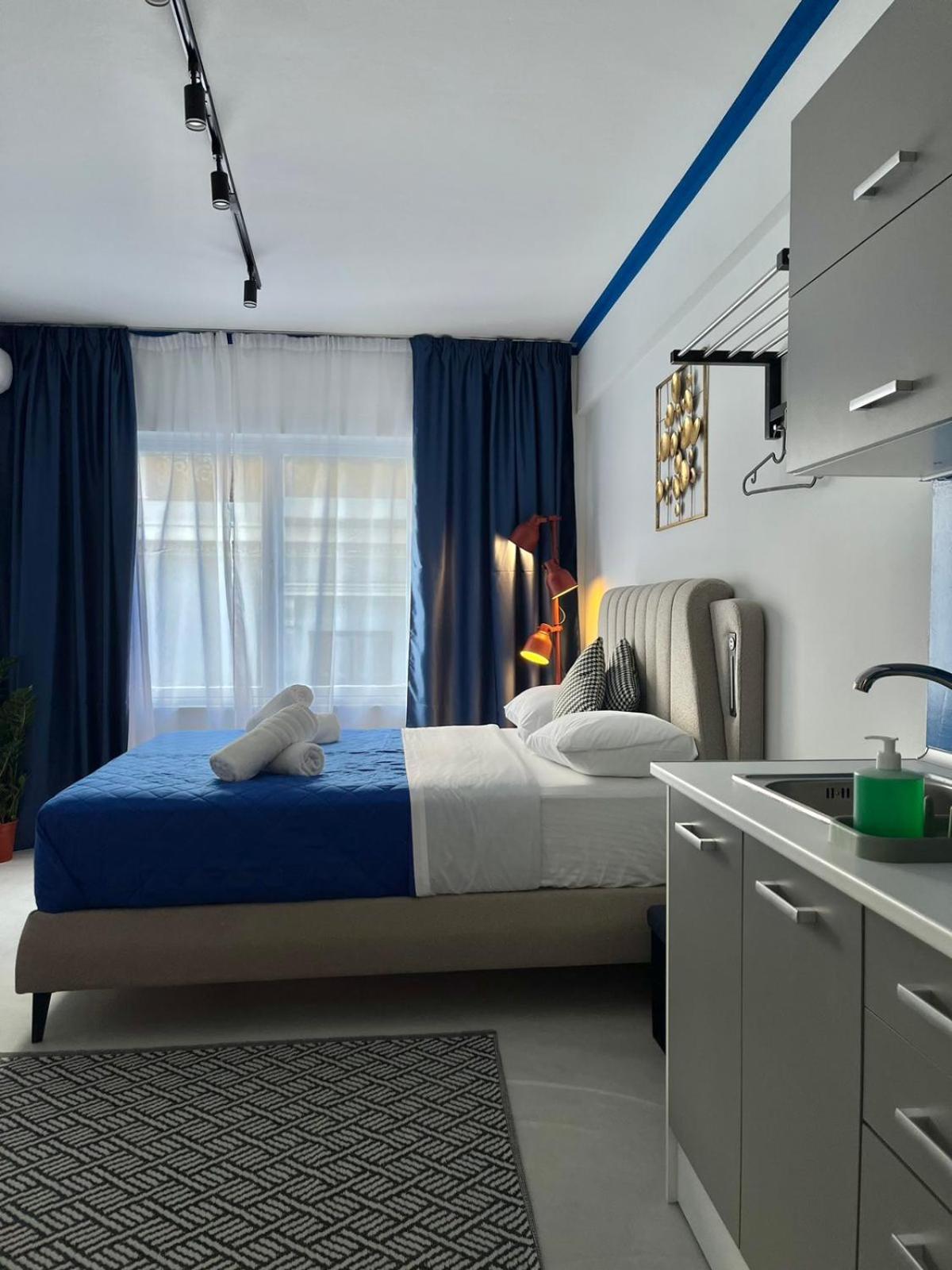 Voulis 45 Plaka Suite By Zeussuites Aten Exteriör bild